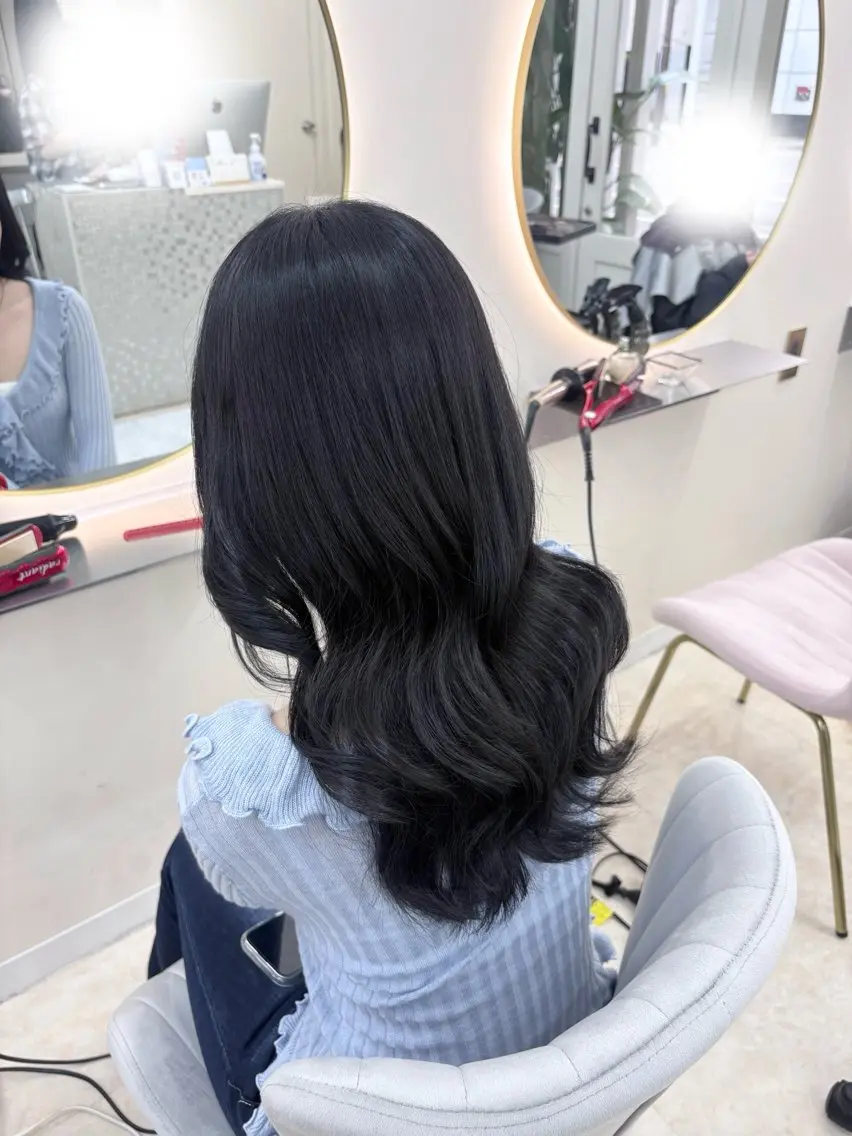 カラー 堀澤 優麻のヘアスタイル