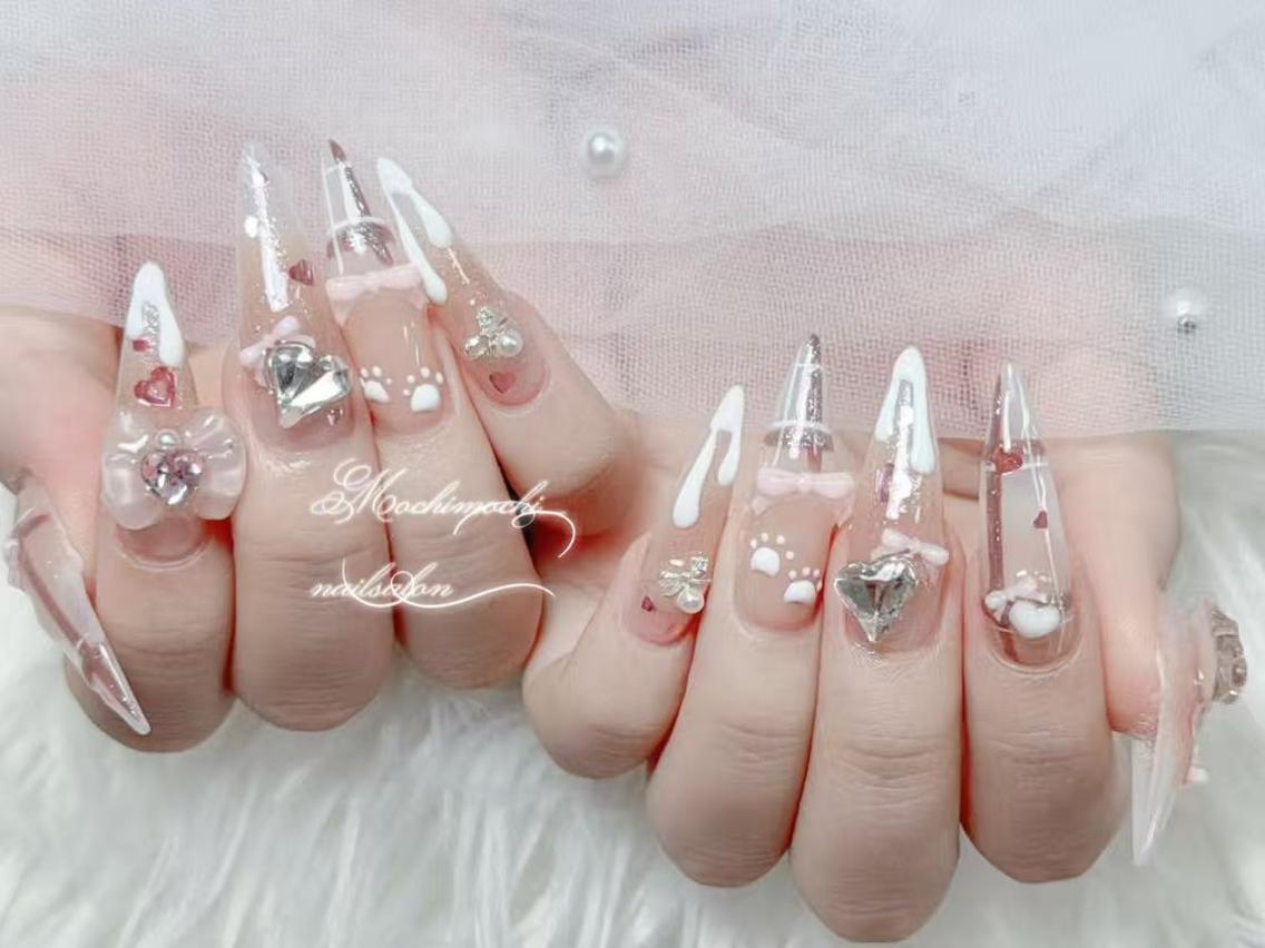 ネイル 長さ出し キラキラネイル 韓国ネイル ロングネイル マグネットネイル ハンドネイル ハンドケア MUNI🎀  NAIL のネイルデザイン