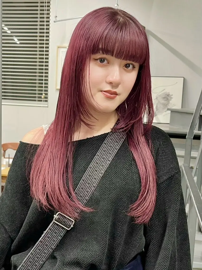 ロング カット ヘアカラー トリートメント 山口 モエのヘアスタイル