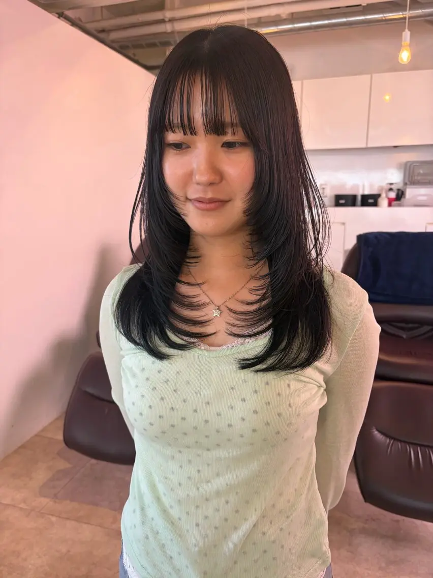 セミロング カット ヘアカラー トリートメント 横浜美容室LINE /古賀紅音のヘアスタイル