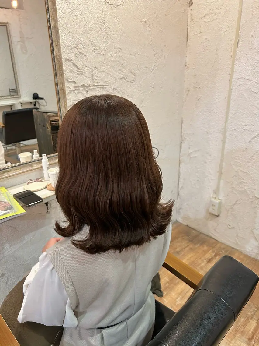 カラー ブリーチ ブラウンカラー ブリーチなしカラー ヘアカラー 菅野 七海のヘアスタイル