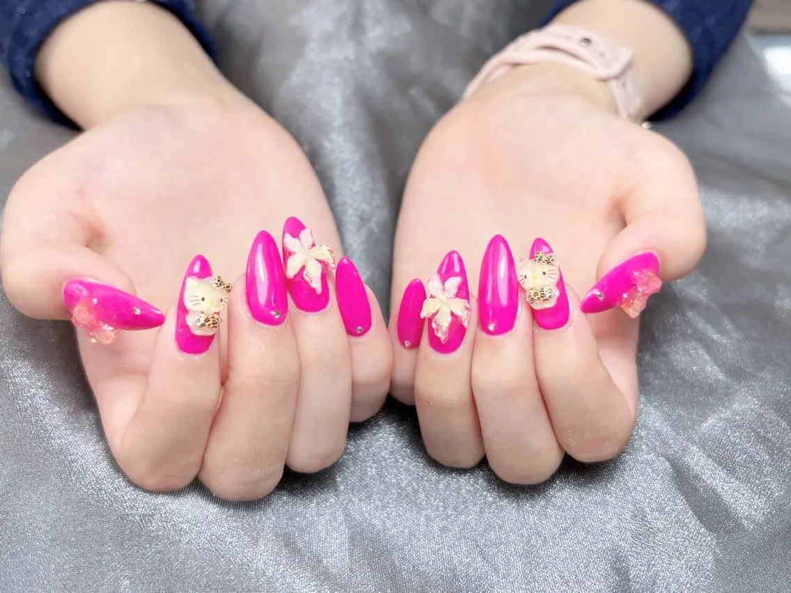 ネイル ハンドネイル H3 Nail Tsuki🦋💙のネイルデザイン