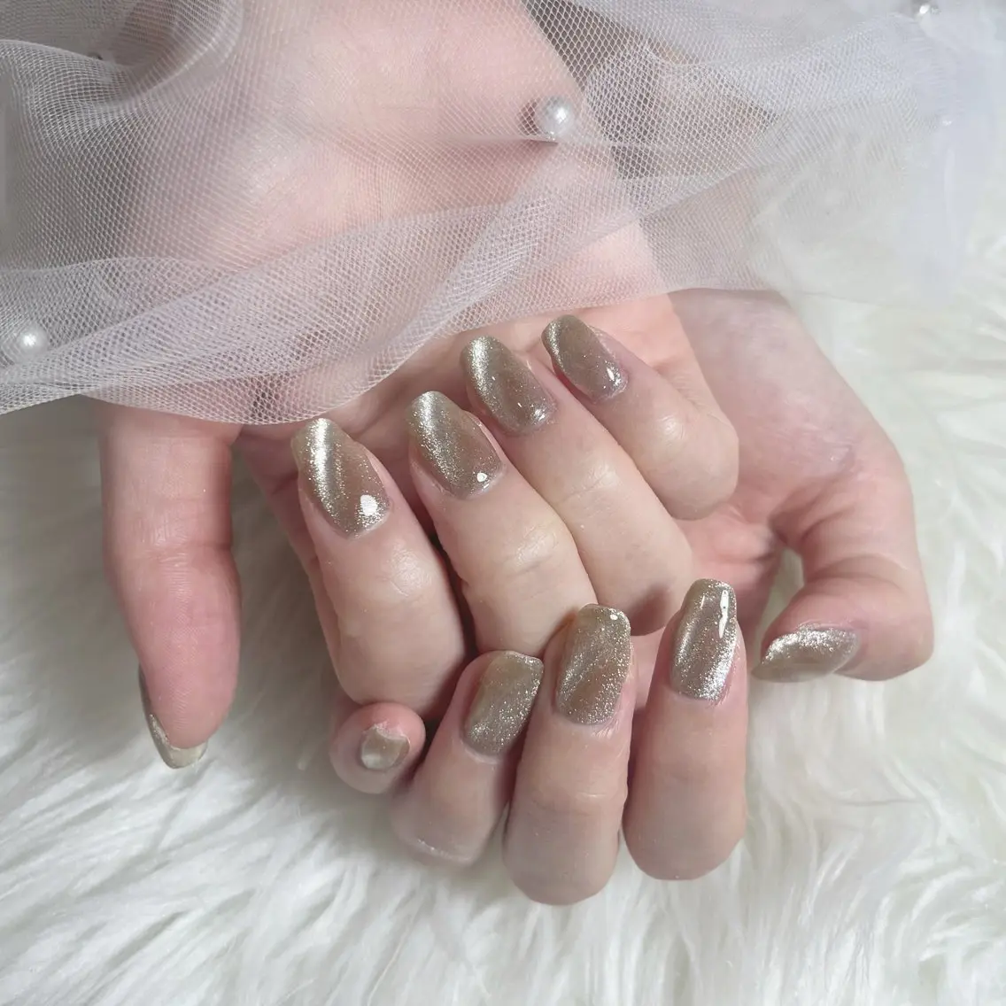 ネイル マグネットネイル ハンドネイル LAVISH sakiのネイルデザイン