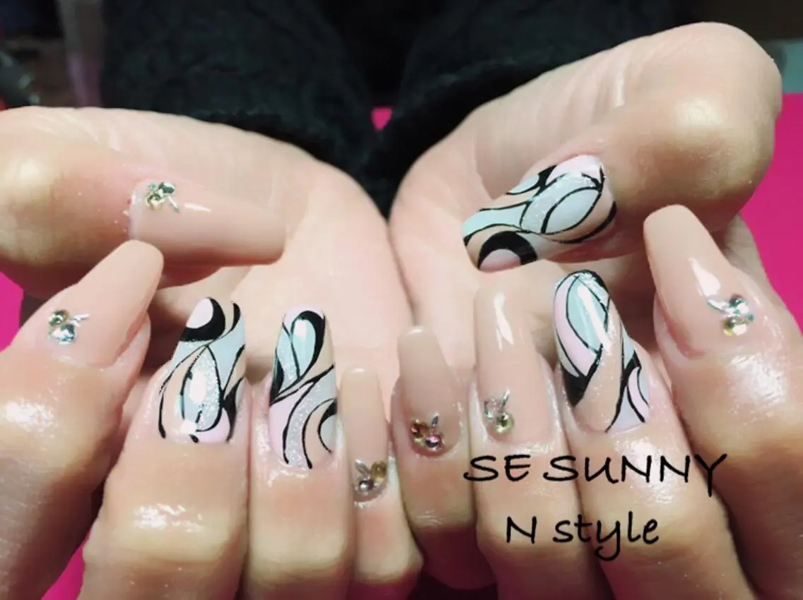 ネイル マツエク・マツパ SE SUNNY N-styleのネイルデザイン
