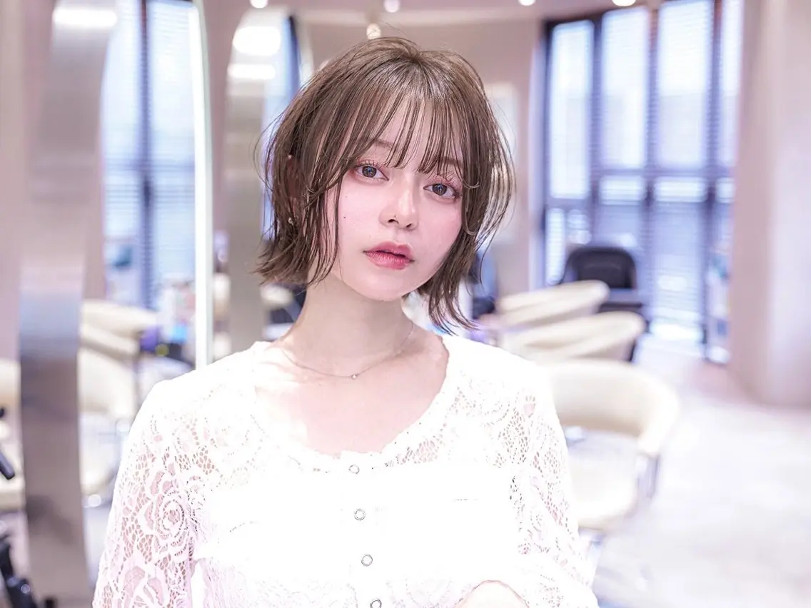 ショート カラー ベージュカラー 透明感カラー ボブ カット ヘアカラー 天神/韓国レイヤー/ 白水 雅人のヘアスタイル
