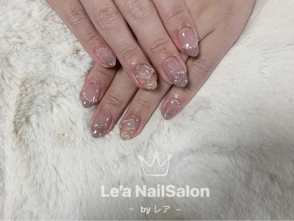 ショート カラー ネイル Le’a NailSalonのネイルデザイン