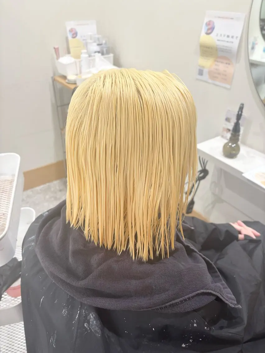 ショート カラー 【ハイトーン特化】 🦋森山陽向/大宮のヘアスタイル