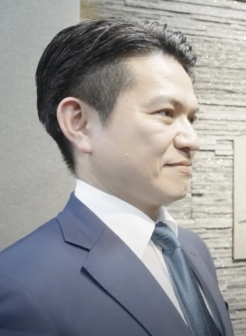 ミディアム 染谷 翔のヘアスタイル