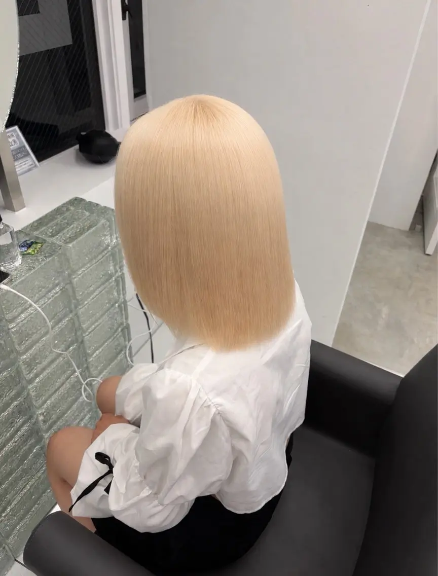 ミディアム Maya/ ハイトーンカラー🦋のヘアスタイル