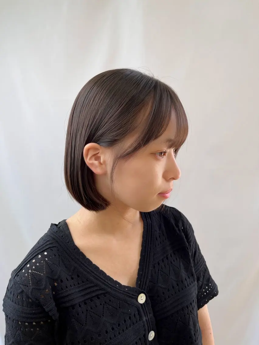 ショート ボブ カット 富永 美玖のヘアスタイル