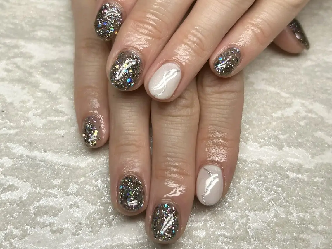 ネイル アートネイル 入学式 卒業式 キラキラネイル 韓国ネイル JULIE NAILのネイルデザイン