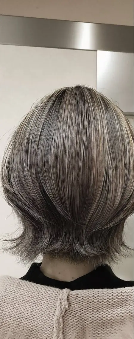 カラー au美容室 栄矢場町のヘアスタイル