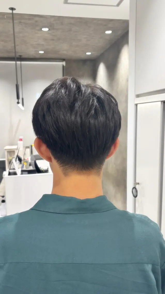 メンズ カット 🫧透明感/艶髪✨/ スズカのヘアスタイル