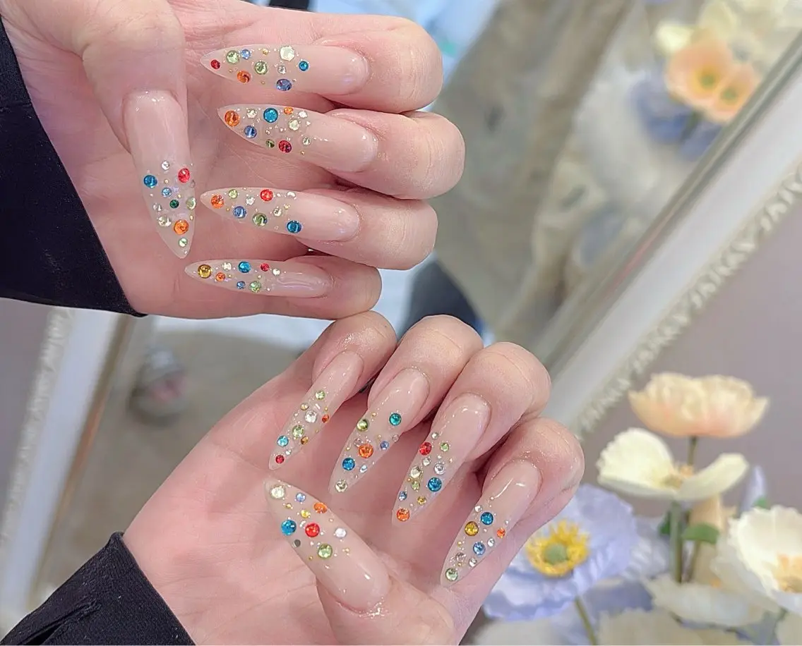 ネイル ハンドネイル ハンドケア NANA NAILのネイルデザイン