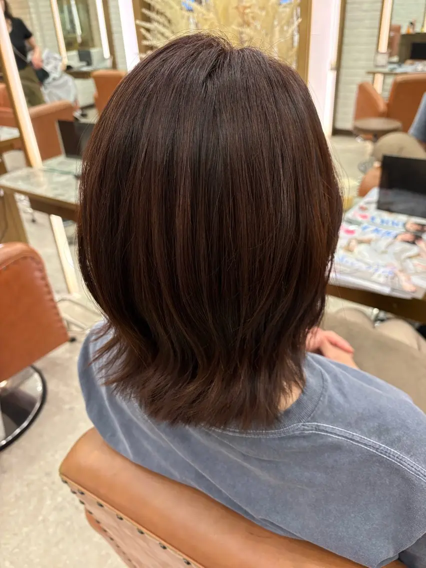 ミディアム ヘアカラー 湯浅 菜月のヘアスタイル