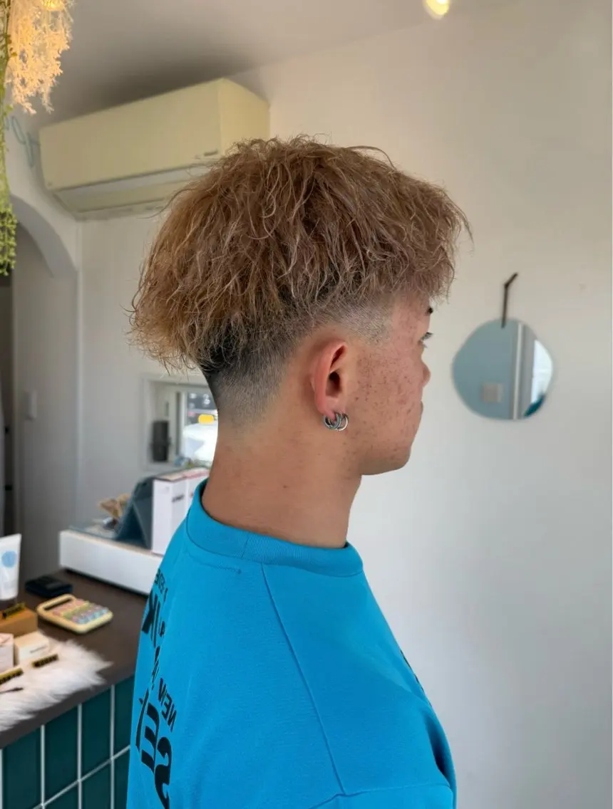 ショート メンズ カット ヘアカラー パーマ マエダ シュンのヘアスタイル