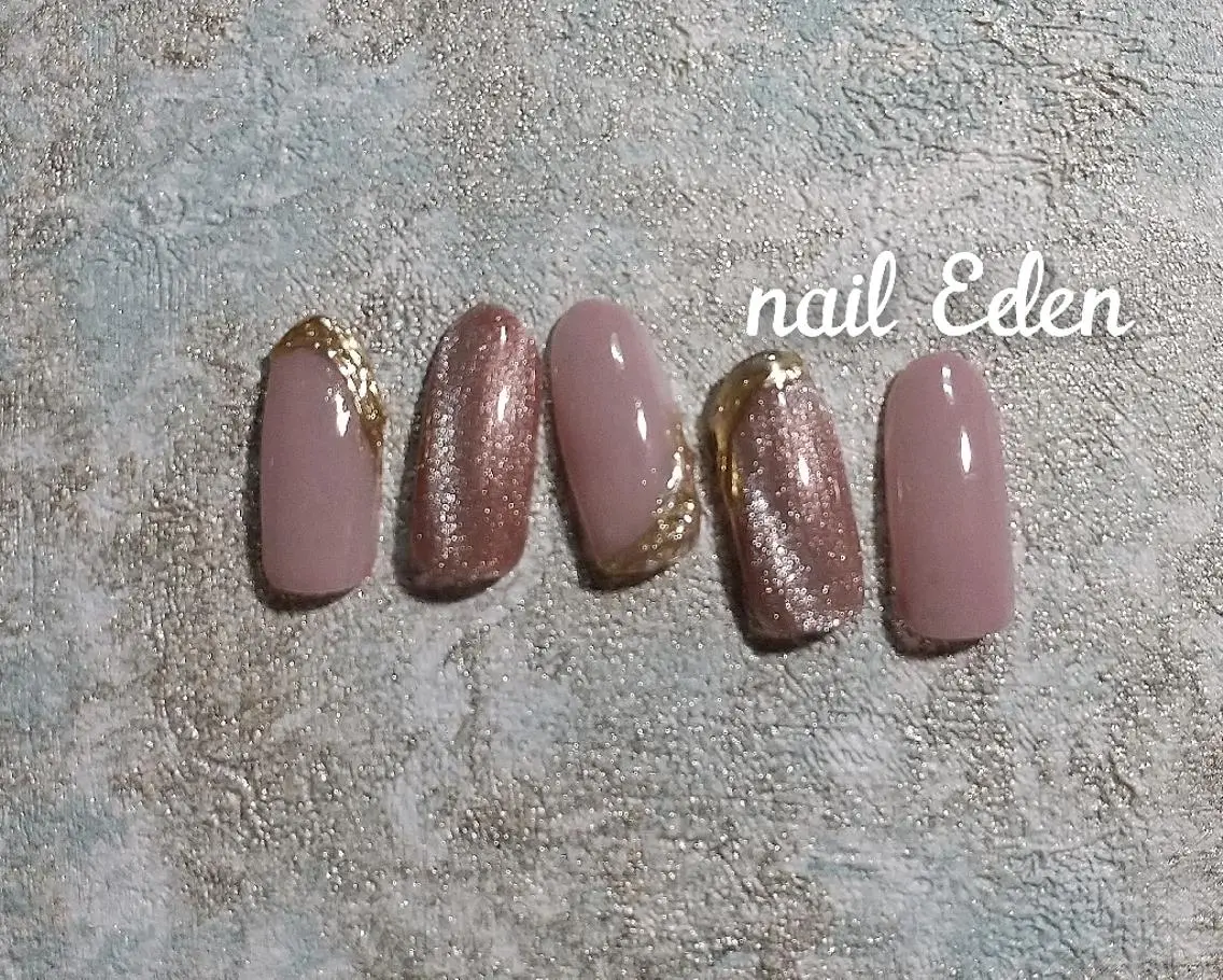 ネイル ジェルネイル マグネットネイル 春ネイル Eden ♾️のネイルデザイン