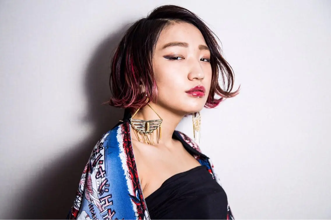 ショート カラー 池田 真由美のヘアスタイル