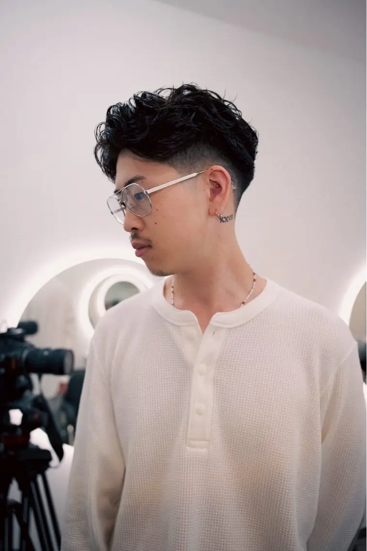 ショート パーマ メンズ 伸ばしかけ ショートヘア 佐竹 楓のヘアスタイル