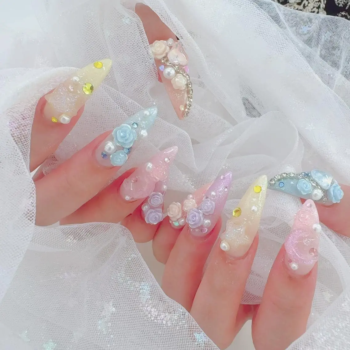 セミロング ハンドネイル CHOnail 道玄坂のネイルデザイン