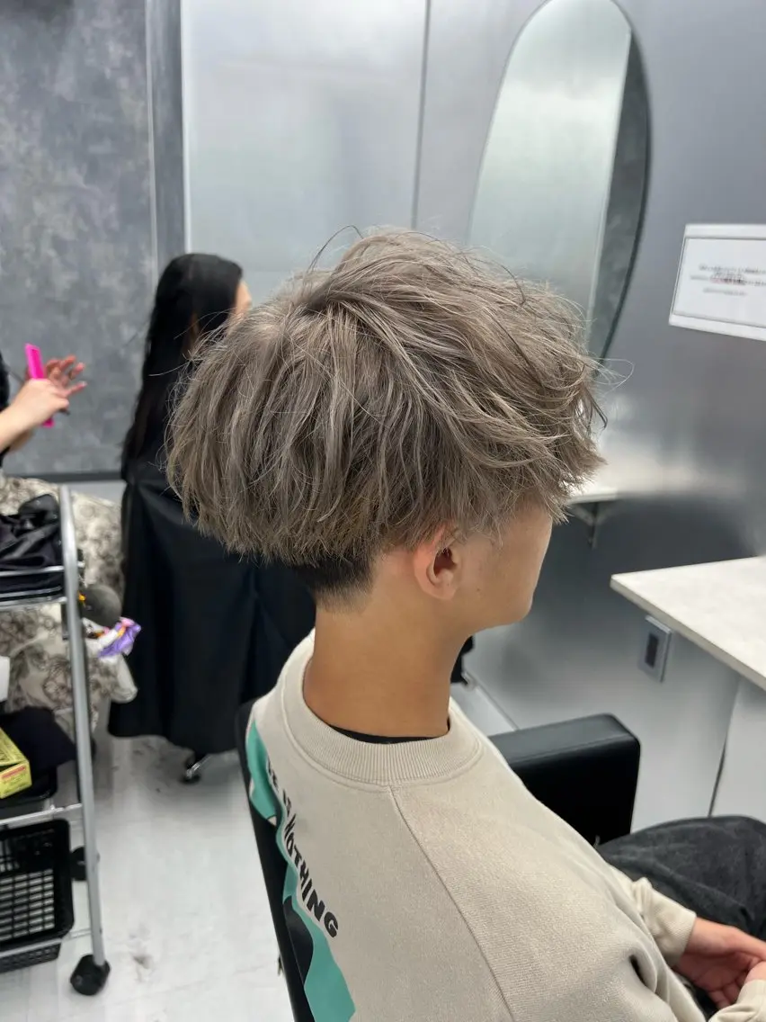 ミディアム カラー メンズ 大人GAL製造機/カ ラー×エクステゆいとのヘアスタイル