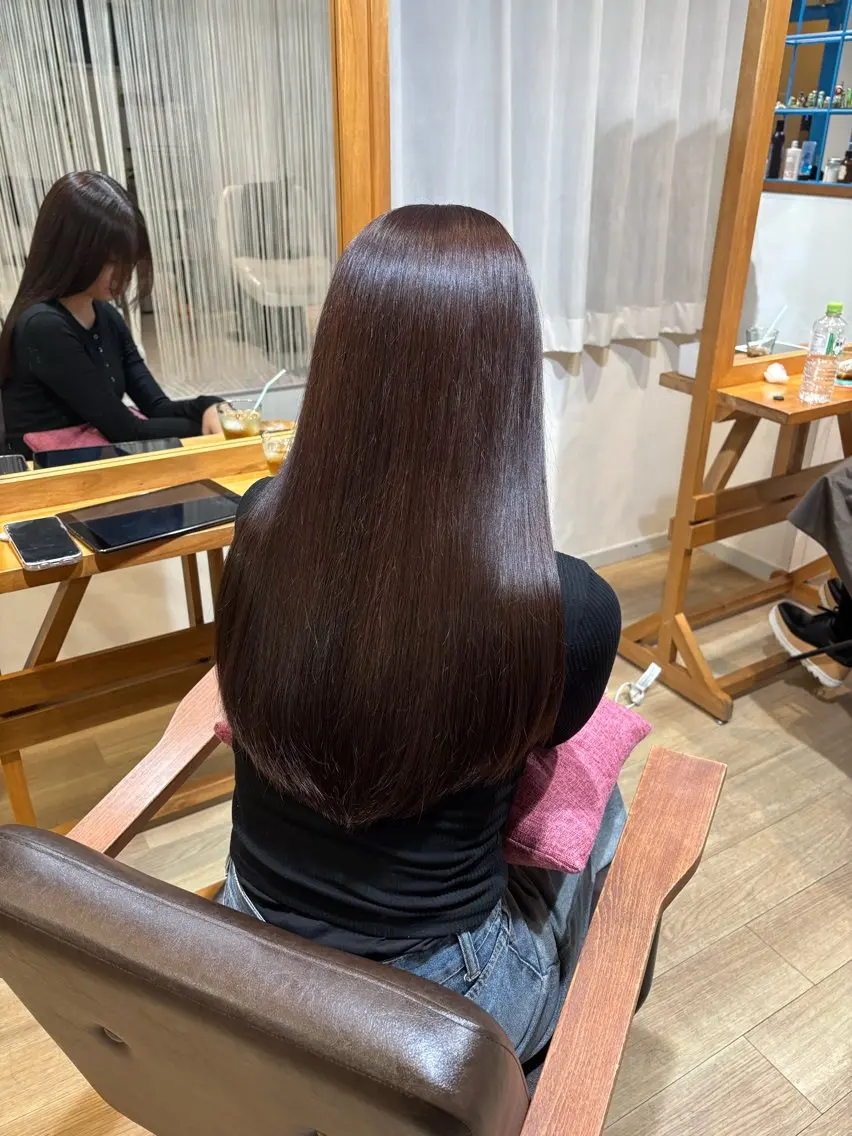 ロング カラー ブラウンカラー トリートメント カット ヘアカラー トリートメント RINNO🌷透明感 カラー/髪質改善のヘアスタイル