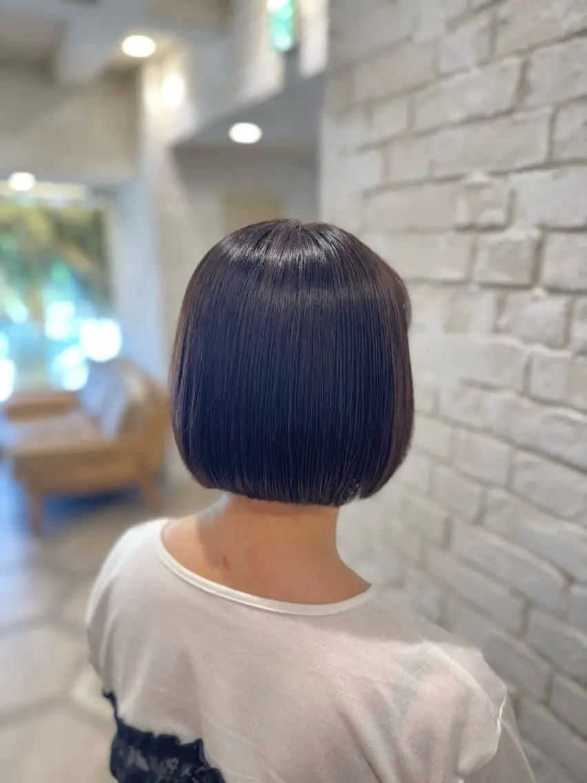 ショート ボブ 縮毛矯正 カット ヘアカラー 縮毛矯正 トリートメント 堀江美容室 千晶のヘアスタイル