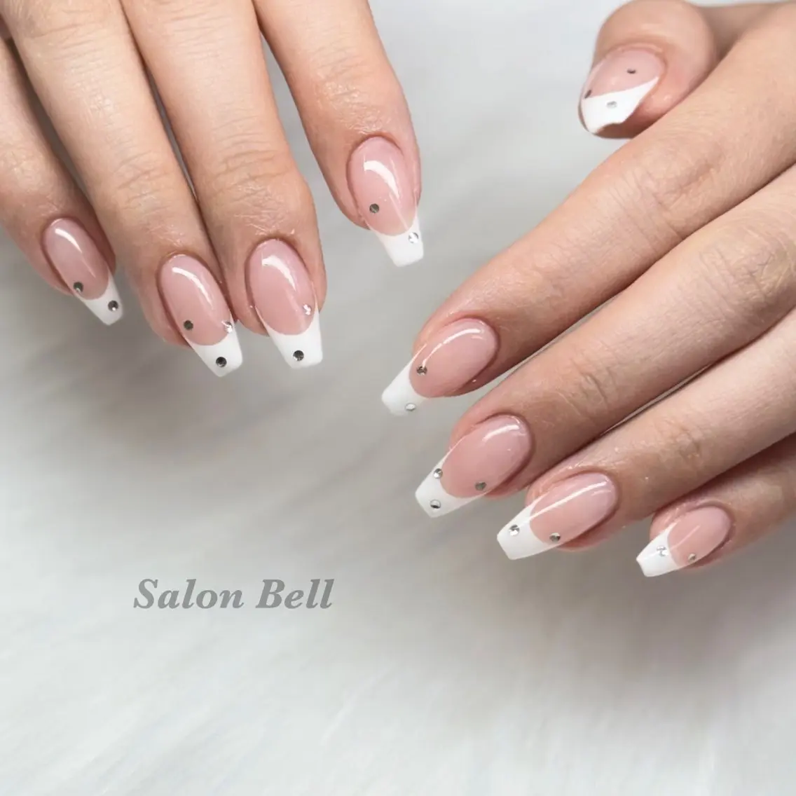 ネイル フレンチネイル ハンドネイル totalsalon Bellのマツエク・マツパデザイン