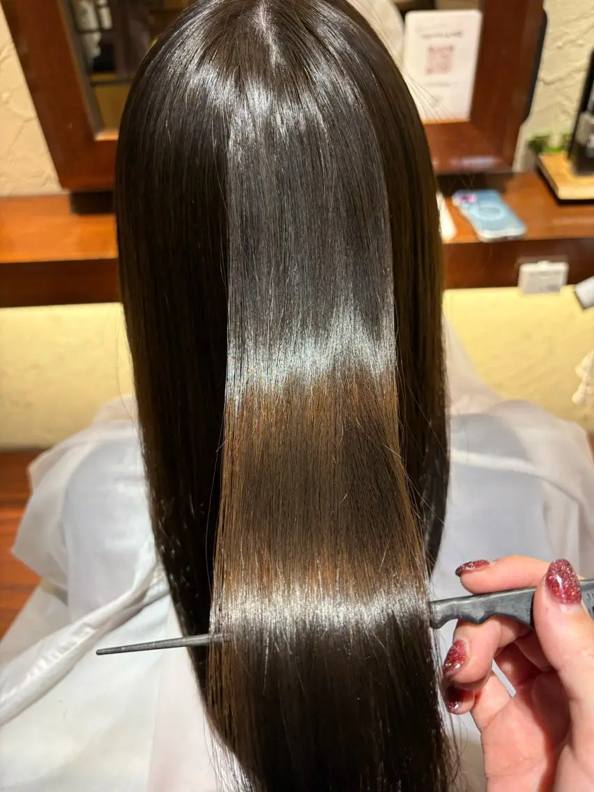 ロング 縮毛矯正 常世田 恵のヘアスタイル