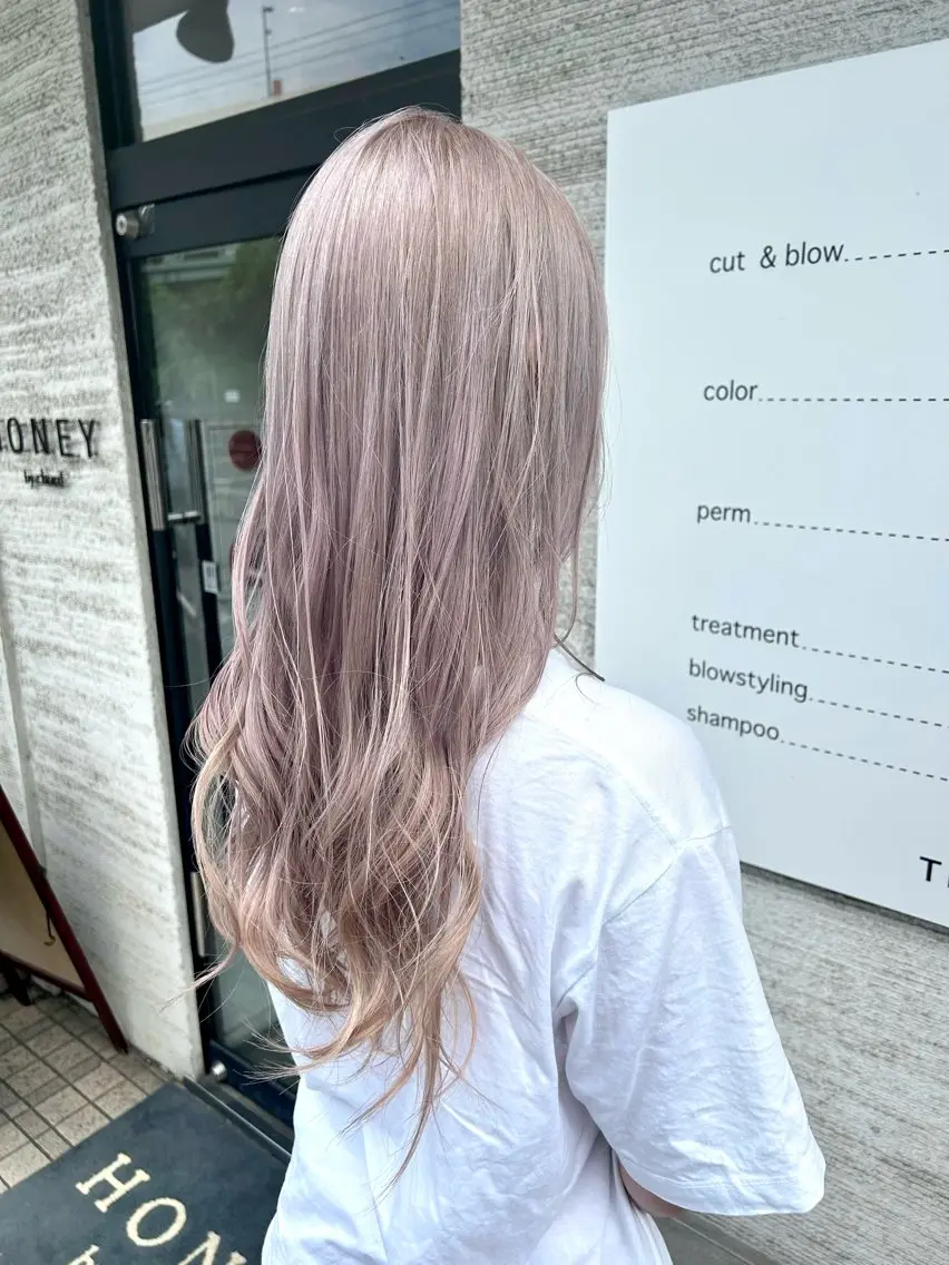 ロング カラー ヘアカラー 𝒚𝒖-𝒓𝒊 ⸝⋆艶color🌙のヘアスタイル