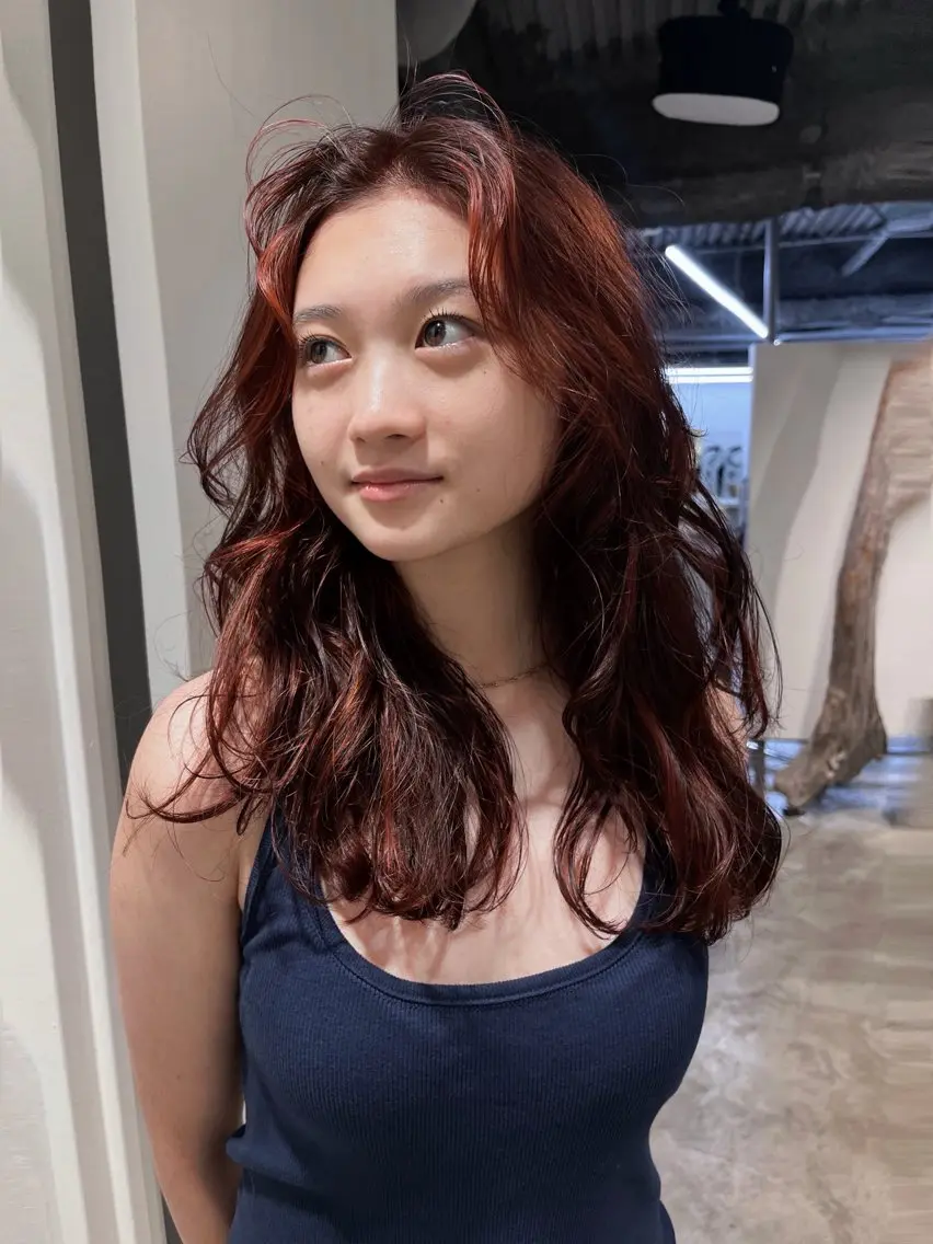 ロング カラー レイヤーカット カット ヘアカラー トリートメント ムロ 二子玉川駅のヘアスタイル