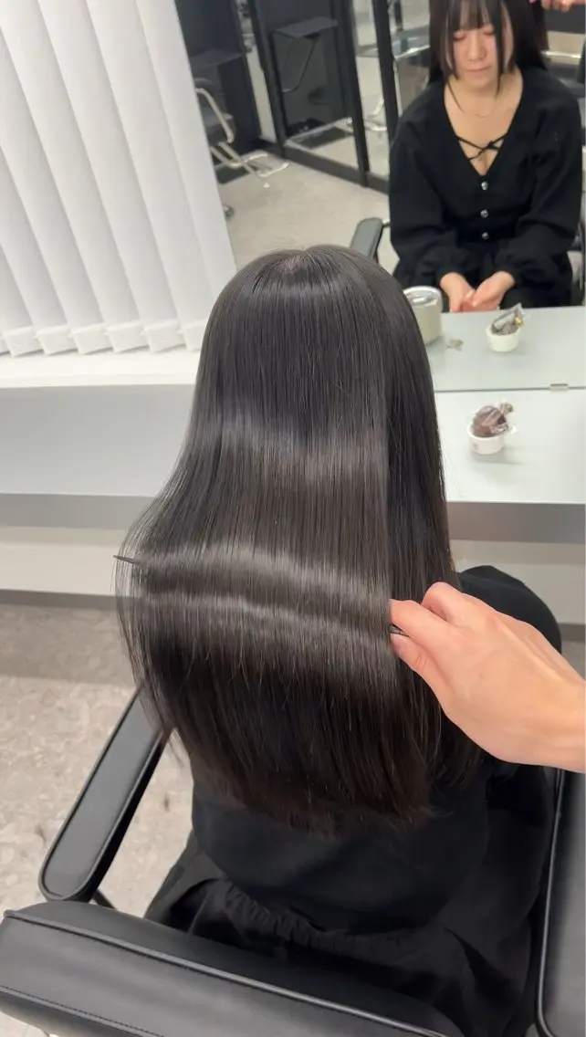 ロング カラー 髪質改善ストレート Kantaのヘアスタイル