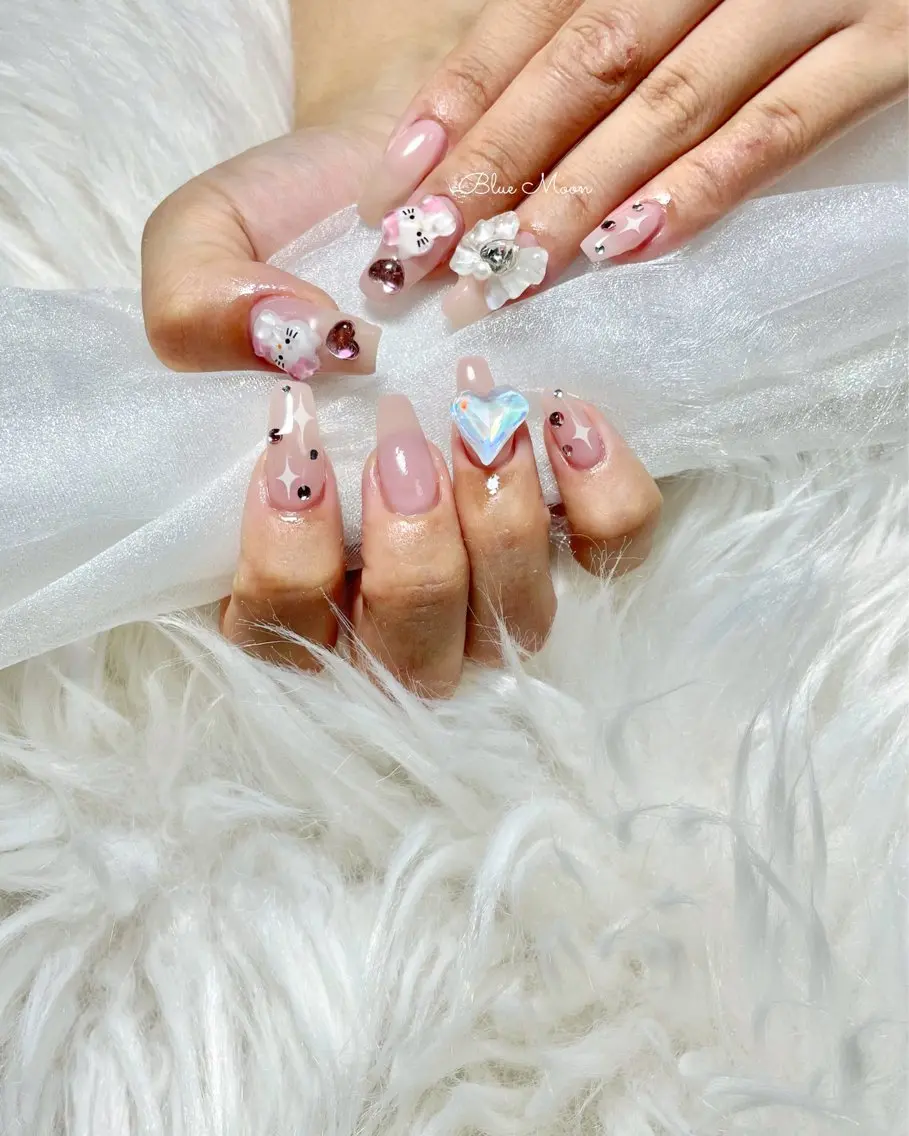 ネイル ハート 持ち込み リボン ストーンネイル ハンドネイル フットネイル ハンドケア nail salon Blue Moonのネイルデザイン