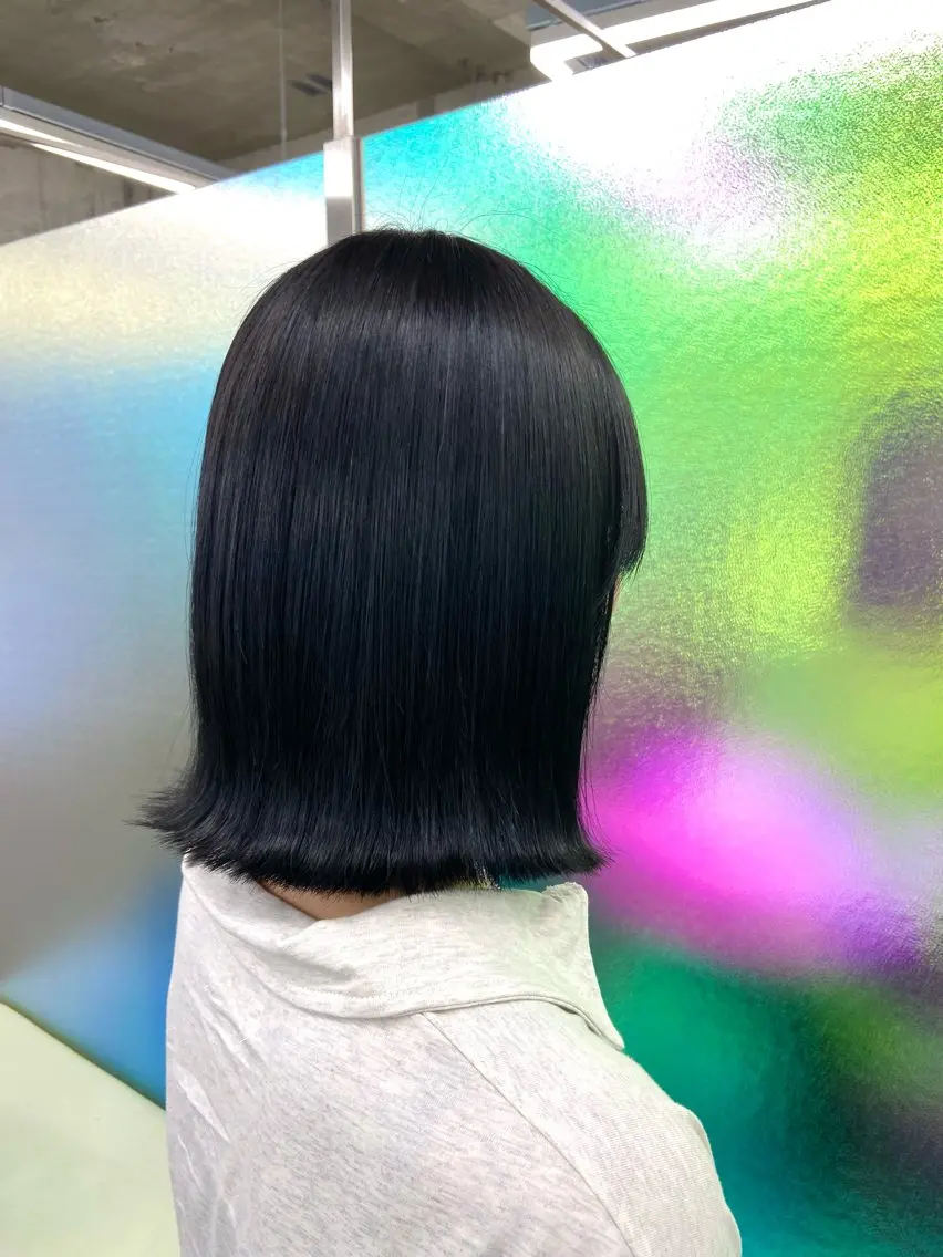 ミディアム カラー 黒髪 ブルーカラー ブルーブラック 透明感カラー 髪質改善 カット ヘアカラー トリートメント 髪質改善×艶髪 🤍amane🤍のヘアスタイル