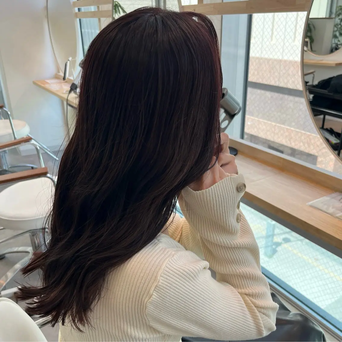 カラー 𝐲𝐮𝐮 /艶髪 /透明感カラー🌱のヘアスタイル