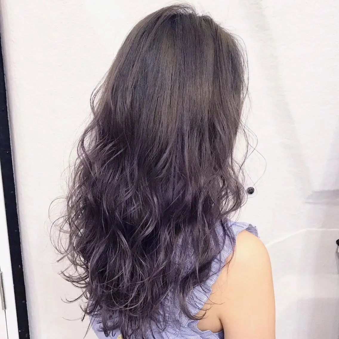カラー ブリーチ グラデーションカラー グレージュ ラベンダーカラー ラベンダーグレージュ K-POP好き美容師 🇰🇷Kai.Yのヘアスタイル