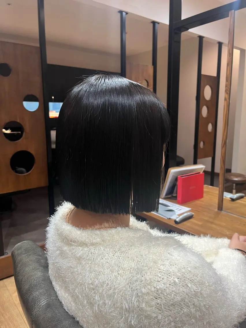 ショート レイヤーカット✨️ Meiモデル募集中のヘアスタイル