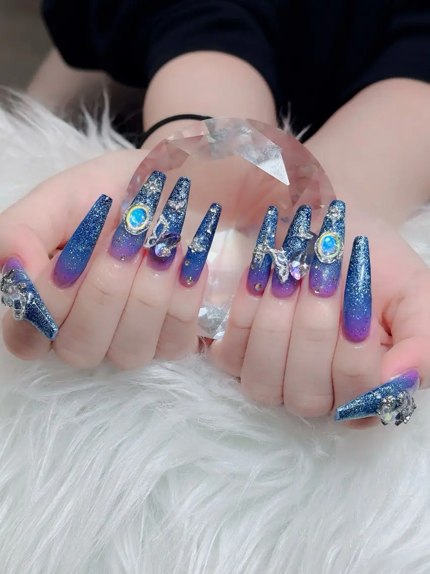 ネイル オーロラネイル チークネイル フットネイル フレンチネイル 韓国ネイル Lumi Shinokuboのネイルデザイン