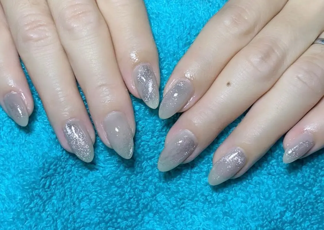 ネイル マグネットネイル ハンドネイル MHR nailのネイルデザイン