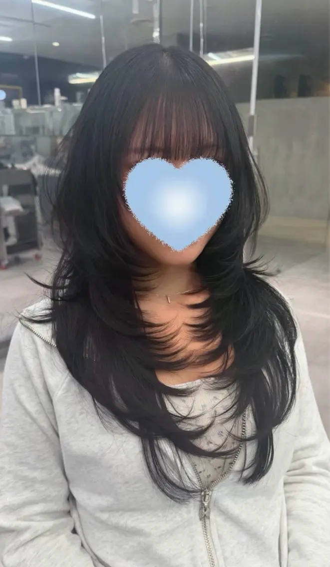 ロング ハッシュカット/ ハイトーン特化 りむのヘアスタイル