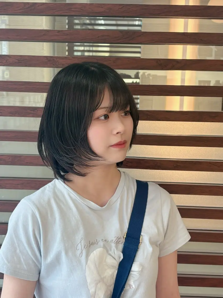 ショート 顔周りカット トリートメント カット 細田 舞乃のヘアスタイル