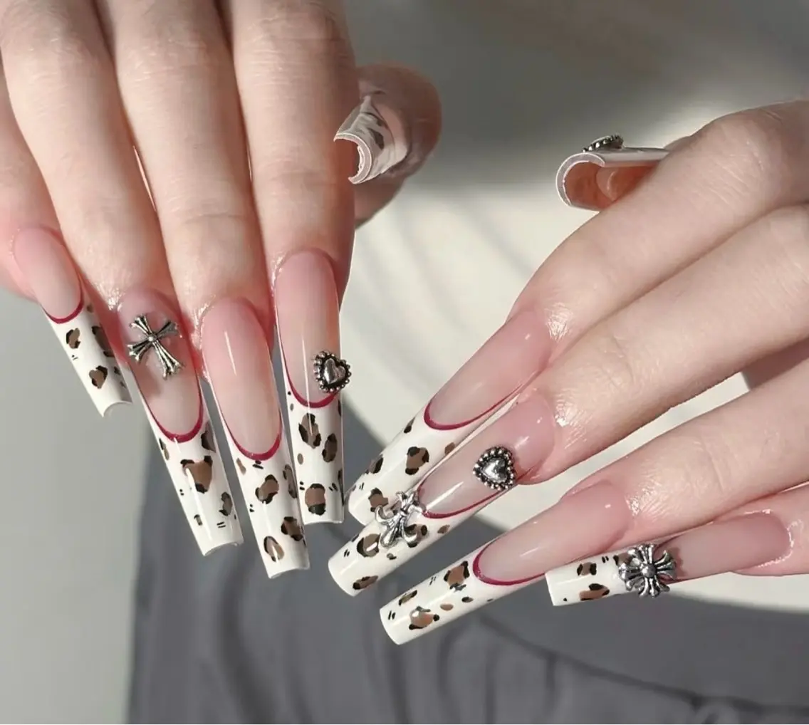 ネイル ハンドネイル D-BEAUTY Nailsalonのネイルデザイン