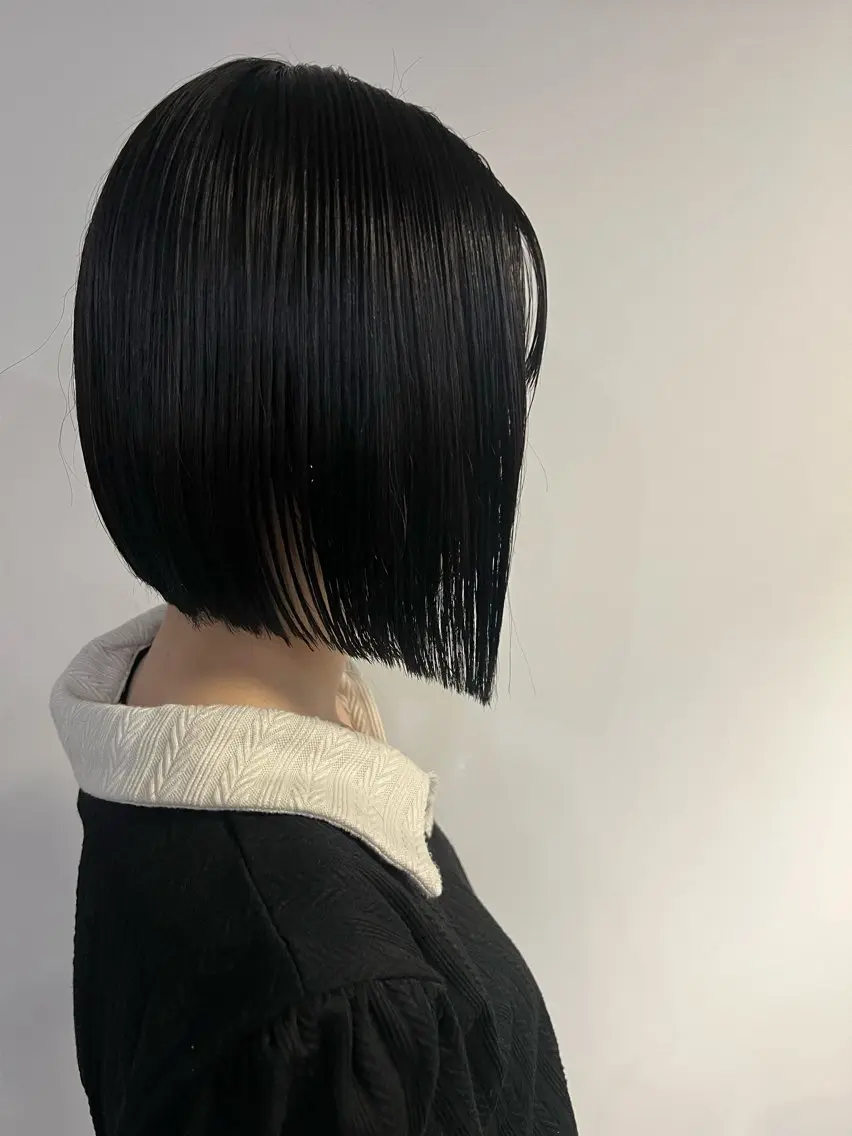 ショート カラー 前下がりボブ ボブ fielu KANAEのヘアスタイル