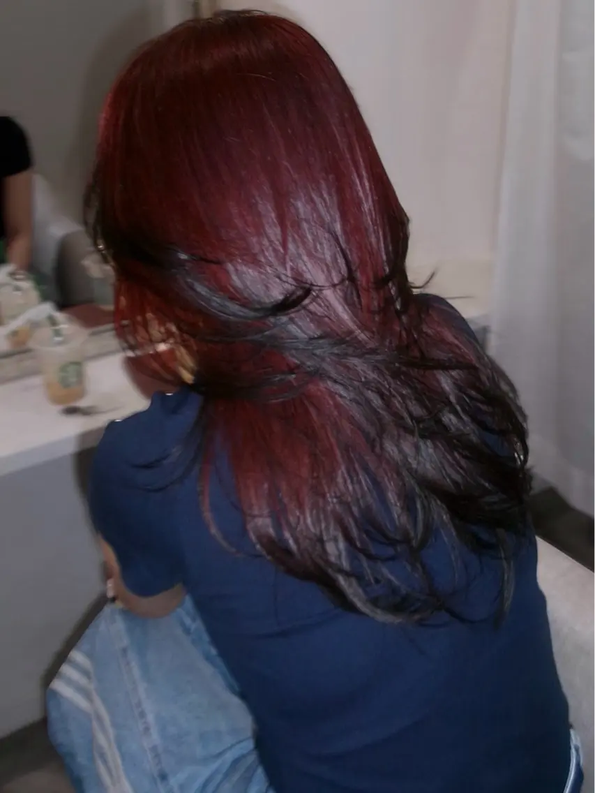 ロング カラー ハッシュカット カット ヘアカラー トリートメント ura/デザイン/ ハイトーン/個性派のヘアスタイル