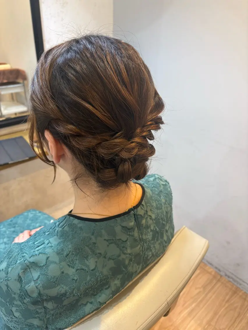ヘアアレンジ ヘアセット 韓国ヘアー🇰🇷 MIWAのヘアスタイル