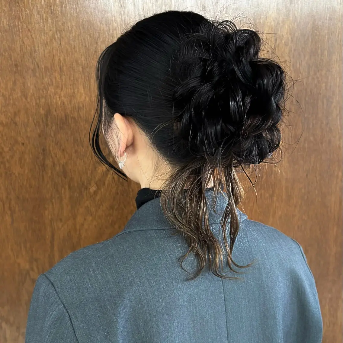 ロング ヘアセット 瑠己杏 :ボブ/ ハイトーンワンカラーのヘアスタイル