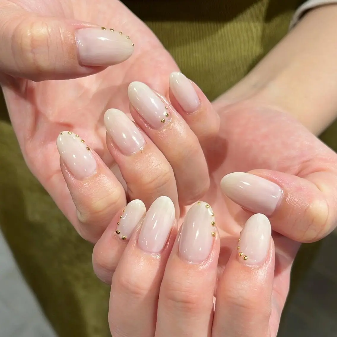 ネイル ハンドネイル 鈴木 里奈のネイルデザイン