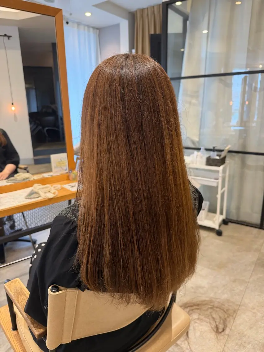 ロング 川嶋 葵のヘアスタイル