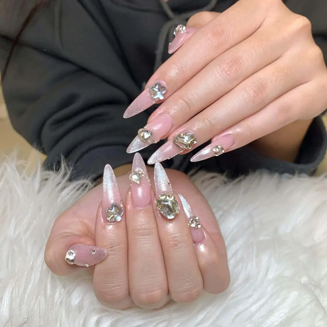 ネイル ANH ゴテゴテネイルサロンのネイルデザイン