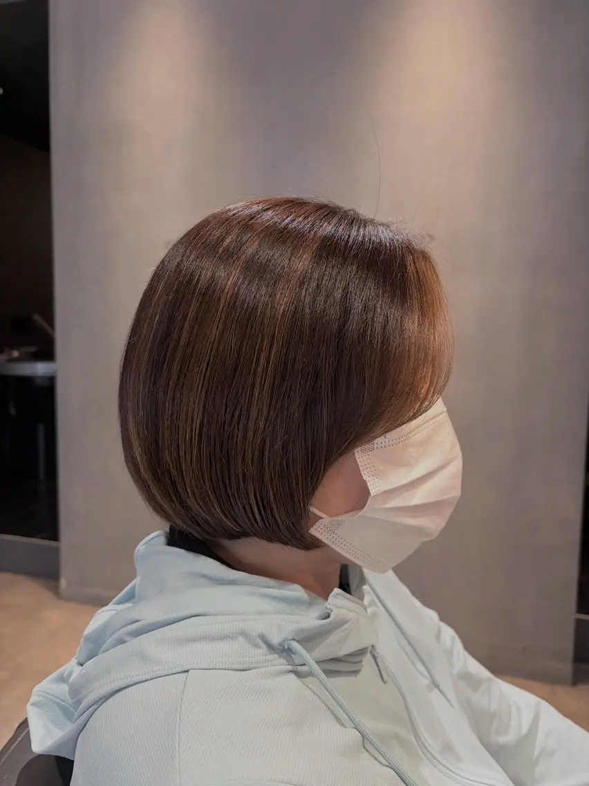 ショート ボブ レイヤーカット ZELE大和八木 ERI🦋のヘアスタイル